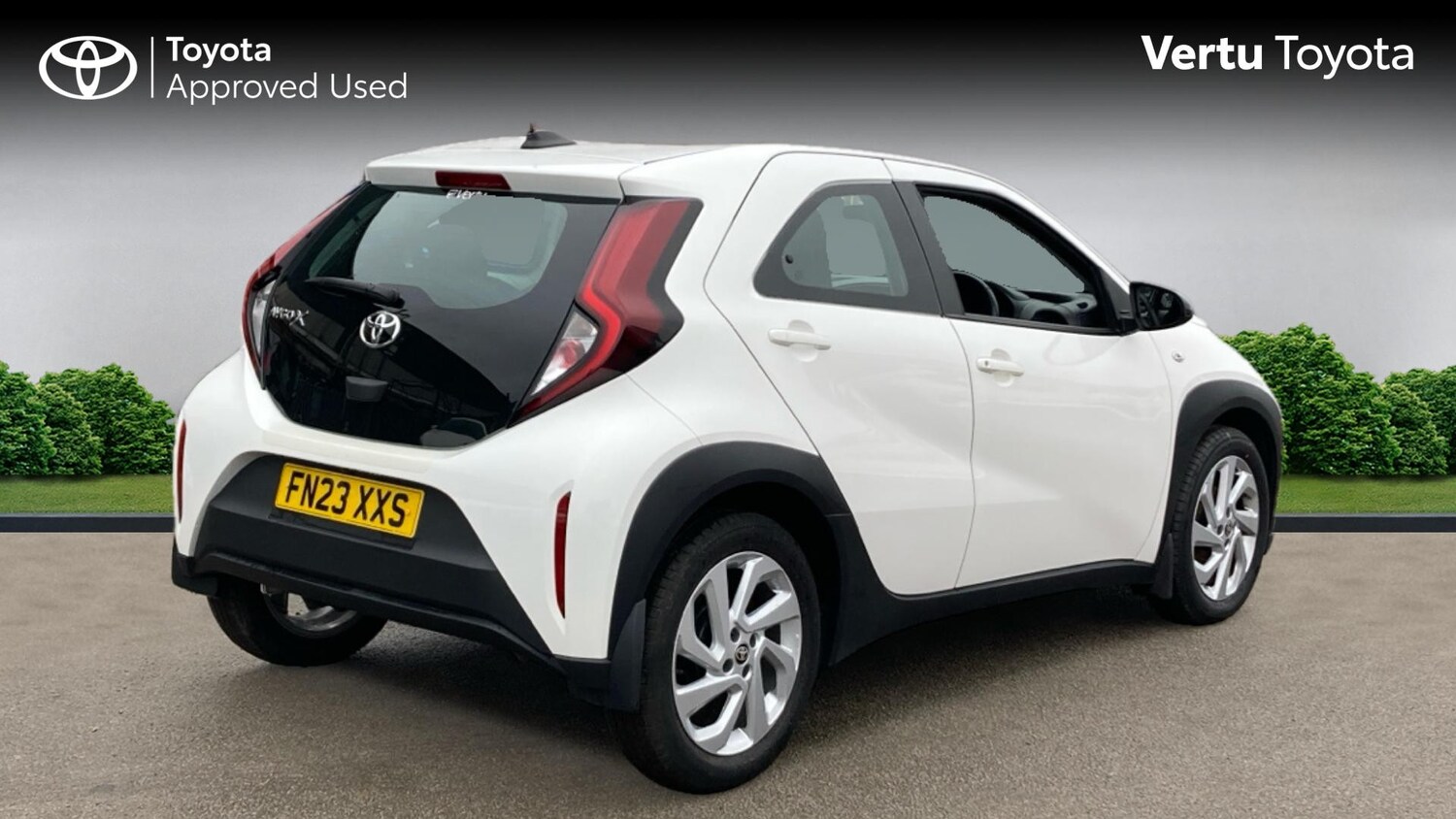 Used Toyota Aygo X 2023 for sale - 76354892: Photo 2