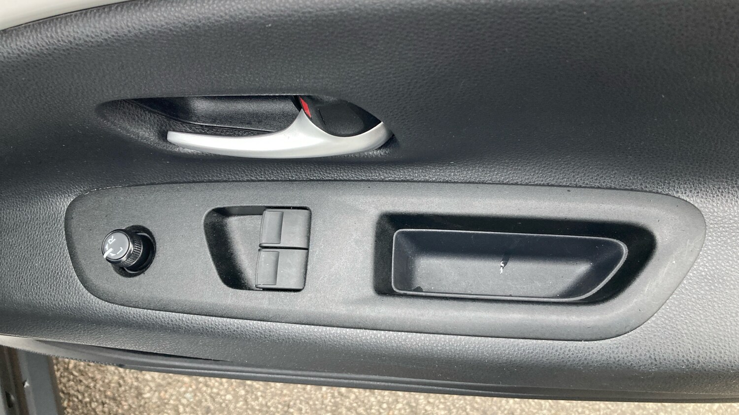 Used Toyota Aygo X 2023 for sale - 76354892: Photo 32