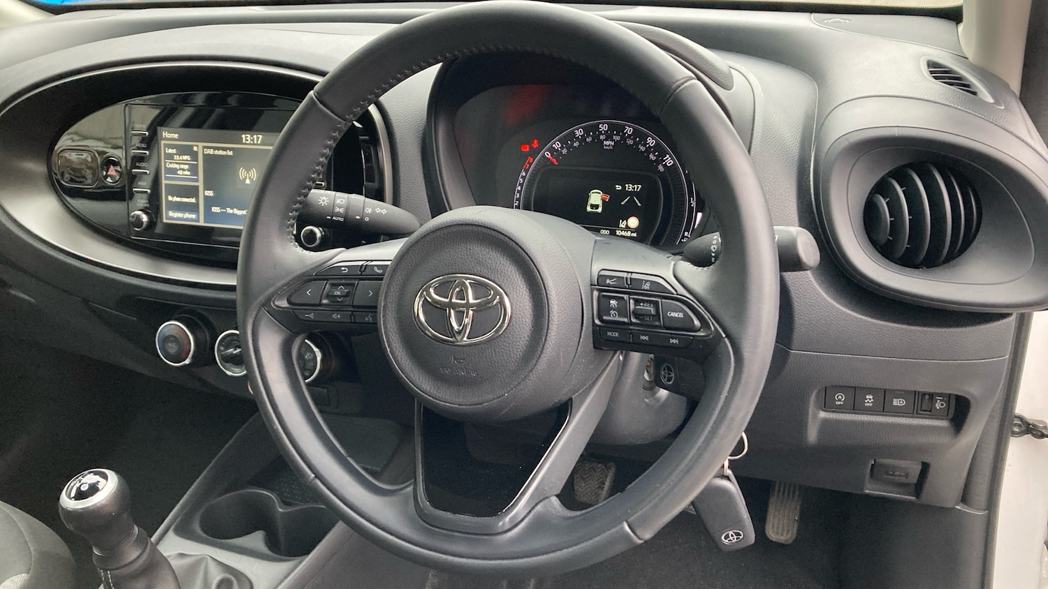 Used Toyota Aygo X 2023 for sale - 76354892: Photo 8