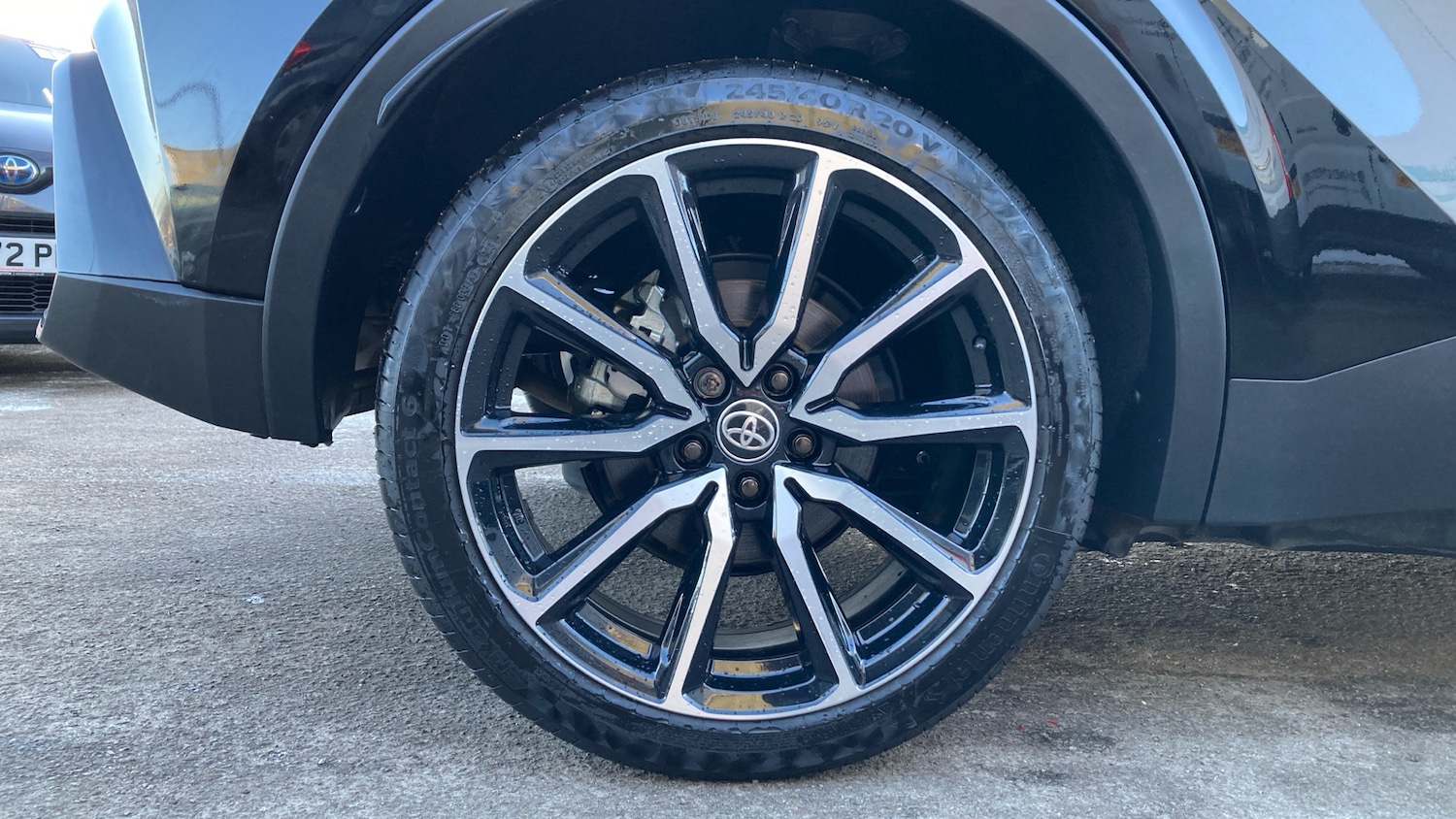 Used Toyota C-HR 2024 for sale - 77062012: Photo 18