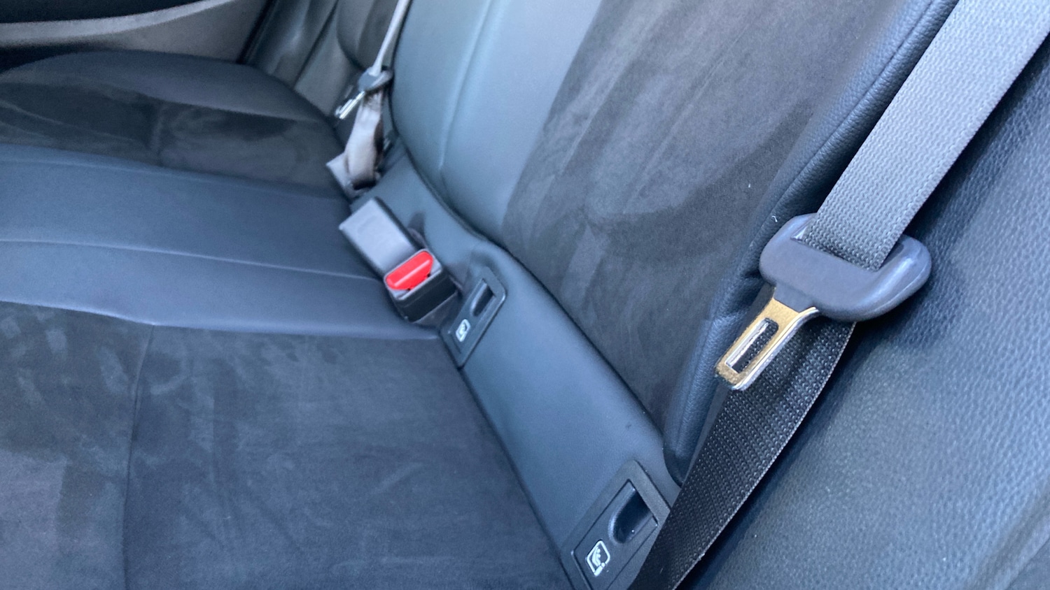 Used Toyota C-HR 2024 for sale - 77062012: Photo 22