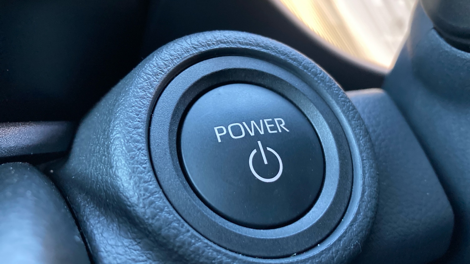 Used Toyota C-HR 2024 for sale - 77062012: Photo 43