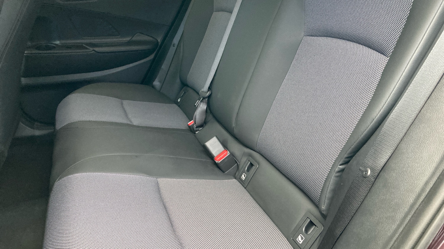 Used Toyota C-HR 2025 for sale - 77790725: Photo 21