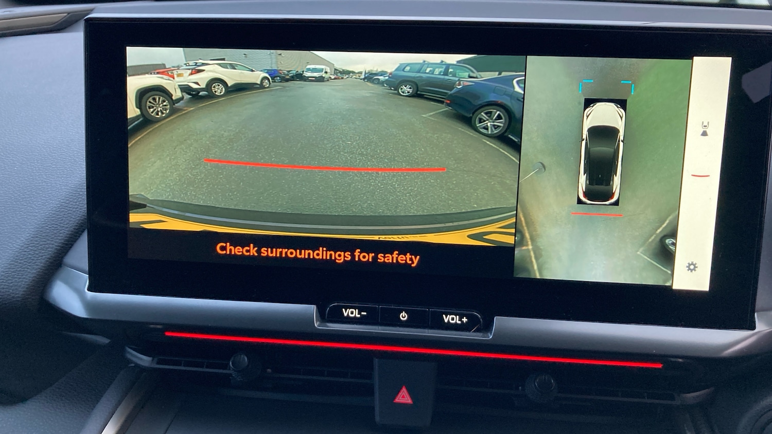 Used Toyota C-HR 2025 for sale - 77790725: Photo 25