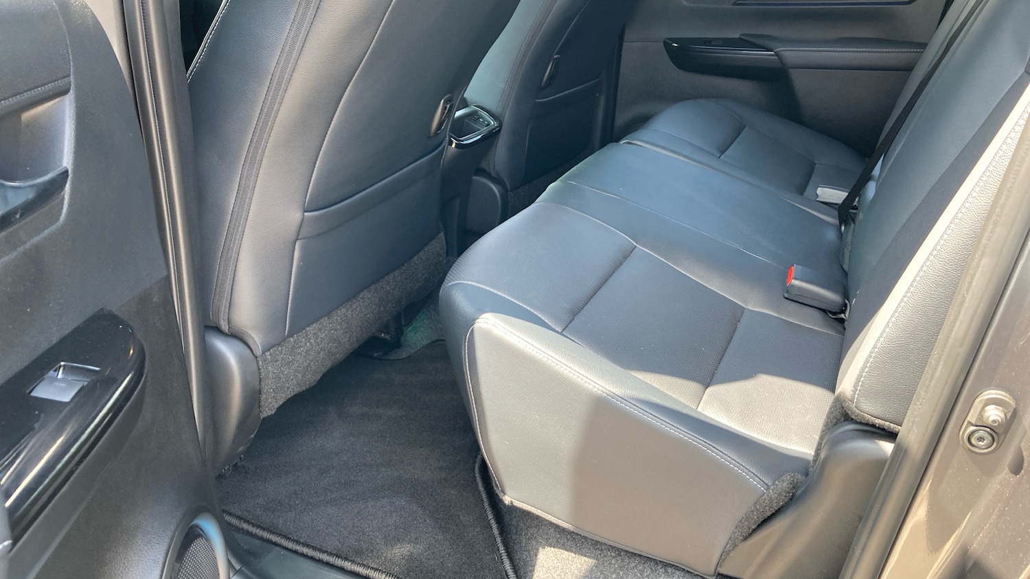 Used Toyota Hilux 2025 for sale - 76948189: Photo 13