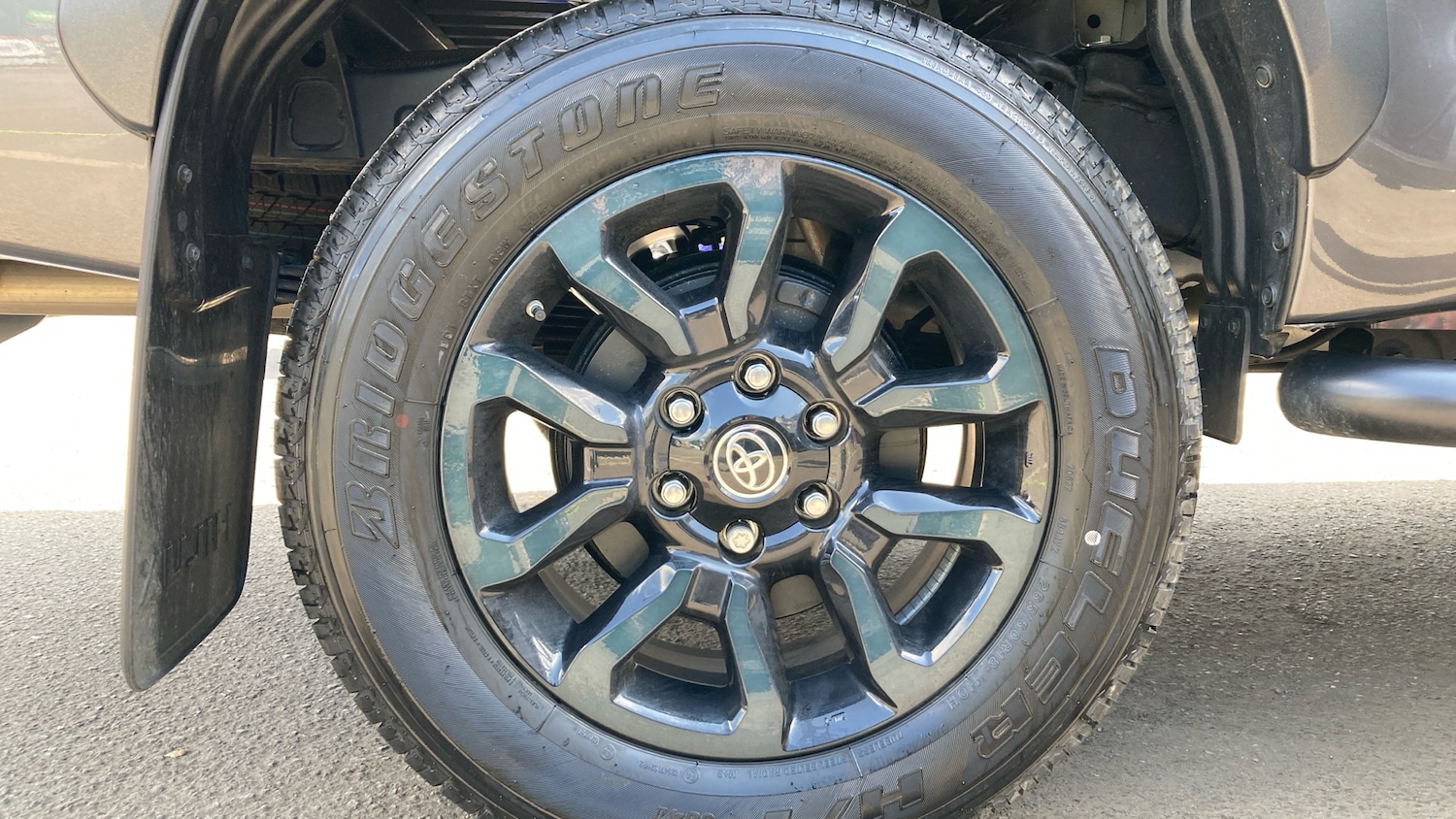 Used Toyota Hilux 2025 for sale - 76948189: Photo 18