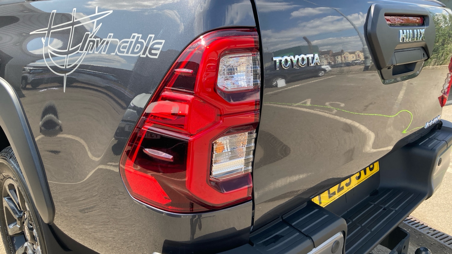 Used Toyota Hilux 2025 for sale - 76948189: Photo 23