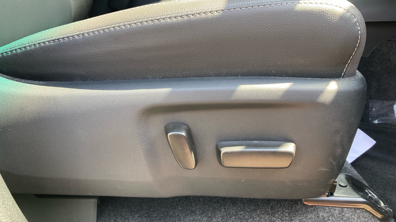 Used Toyota Hilux 2025 for sale - 76948189: Photo 32