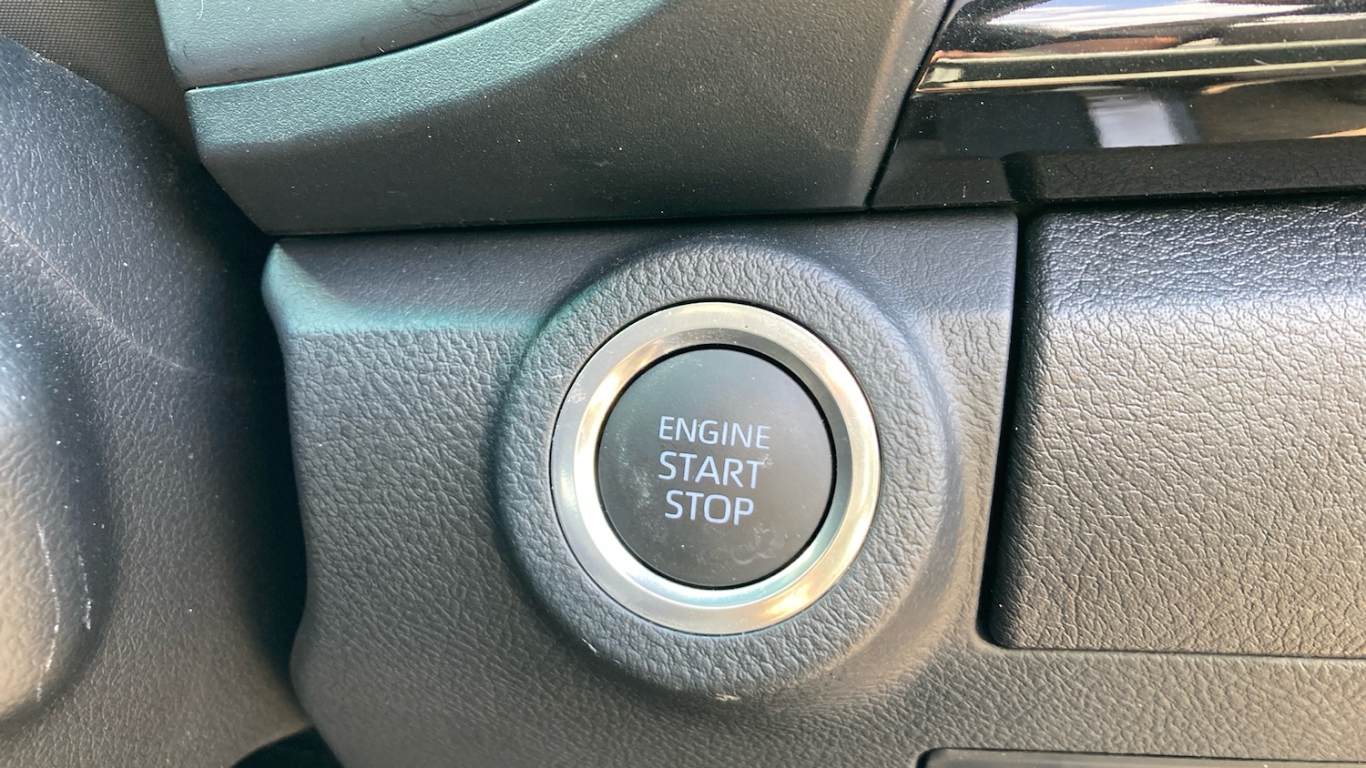 Used Toyota Hilux 2025 for sale - 76948189: Photo 33