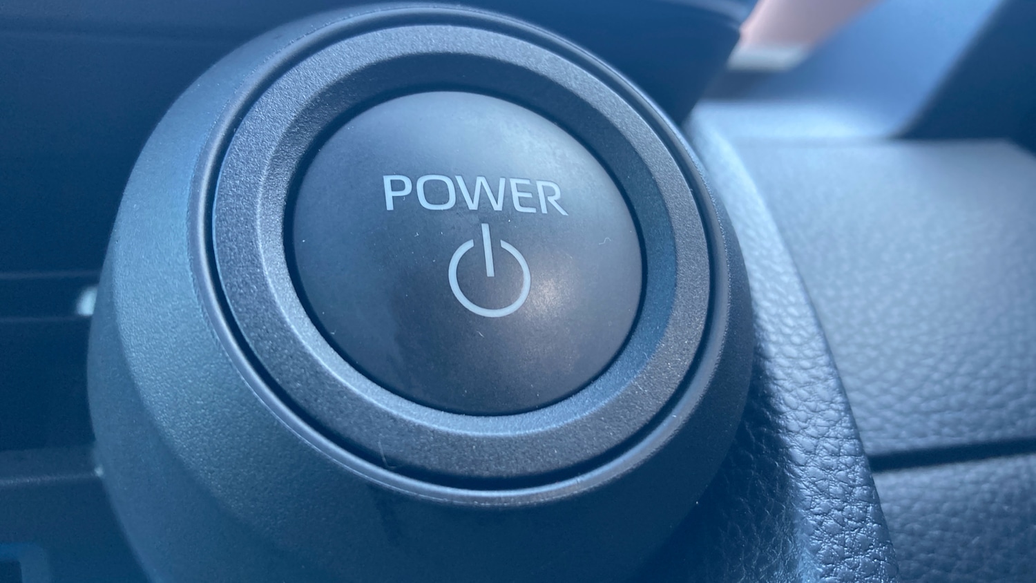 Used Toyota Prius 2024 for sale - 77729736: Photo 35