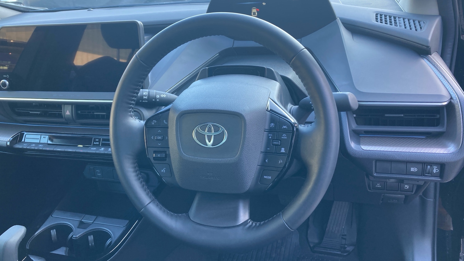 Used Toyota Prius 2024 for sale - 77729736: Photo 8