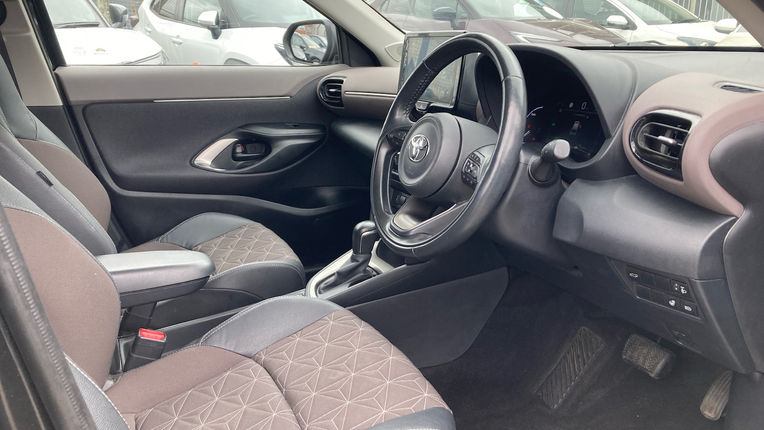 Used Toyota Yaris Cross 2023 for sale - 78010926: Photo 11