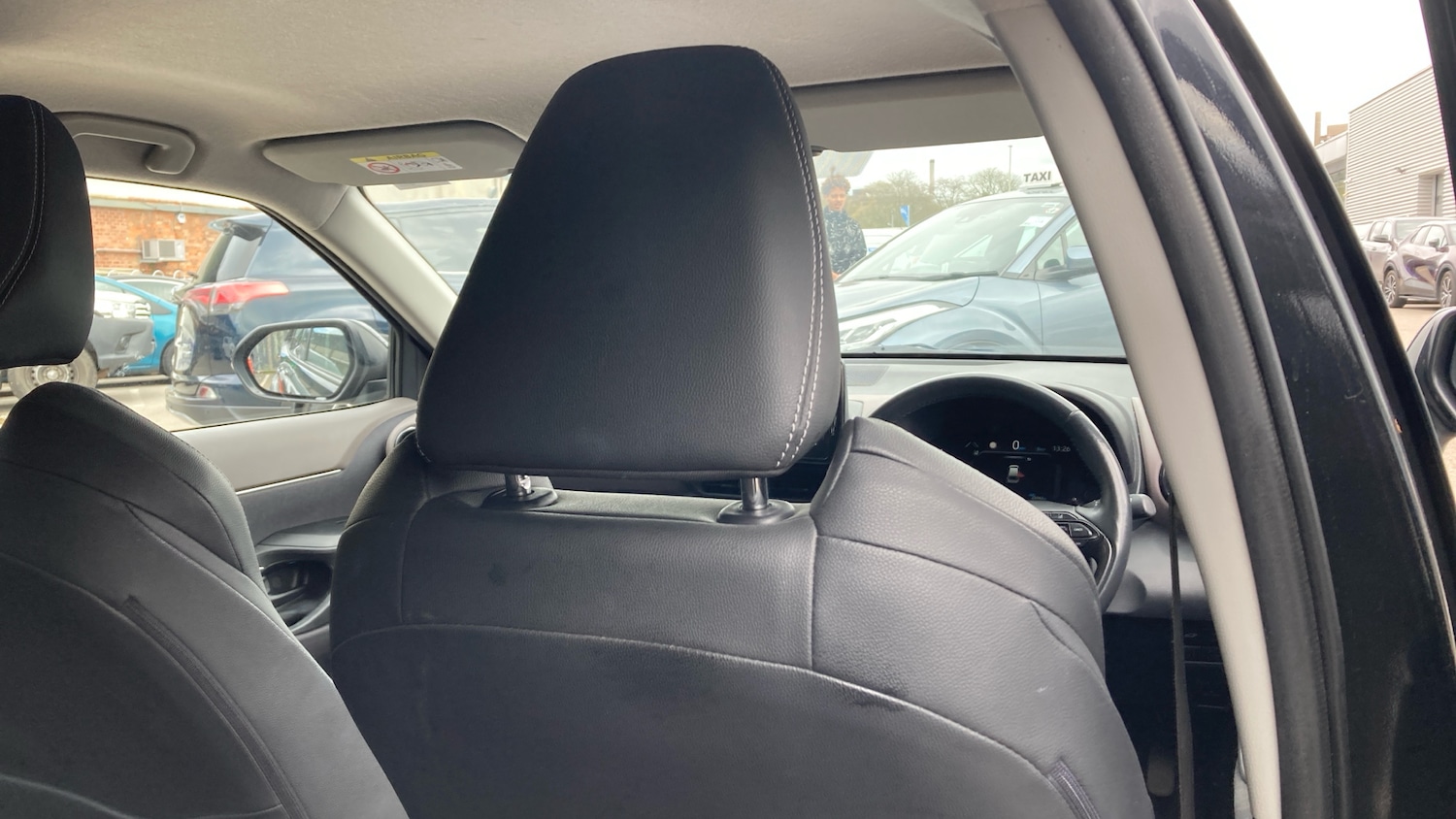 Used Toyota Yaris Cross 2023 for sale - 78010926: Photo 20