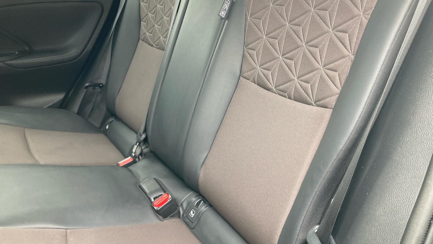 Used Toyota Yaris Cross 2023 for sale - 78010926: Photo 21