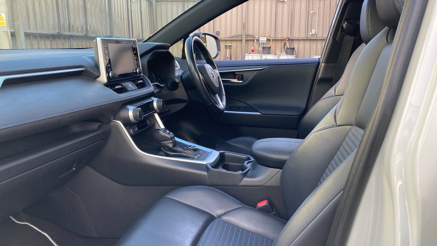 Used Toyota RAV4 2019 for sale - 77951393: Photo 10