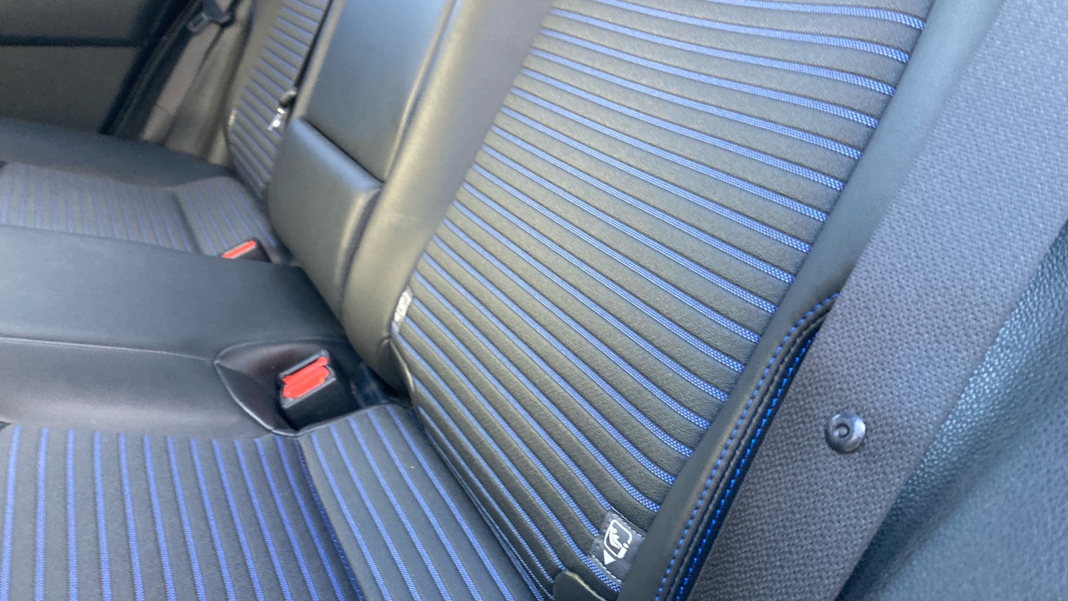 Used Toyota RAV4 2019 for sale - 77951393: Photo 22