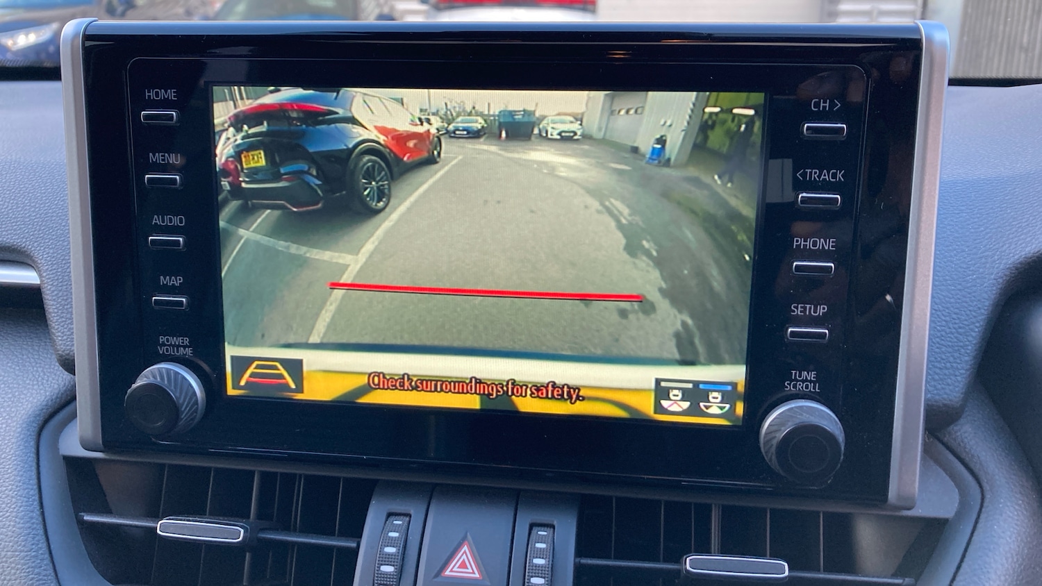 Used Toyota RAV4 2019 for sale - 77951393: Photo 28