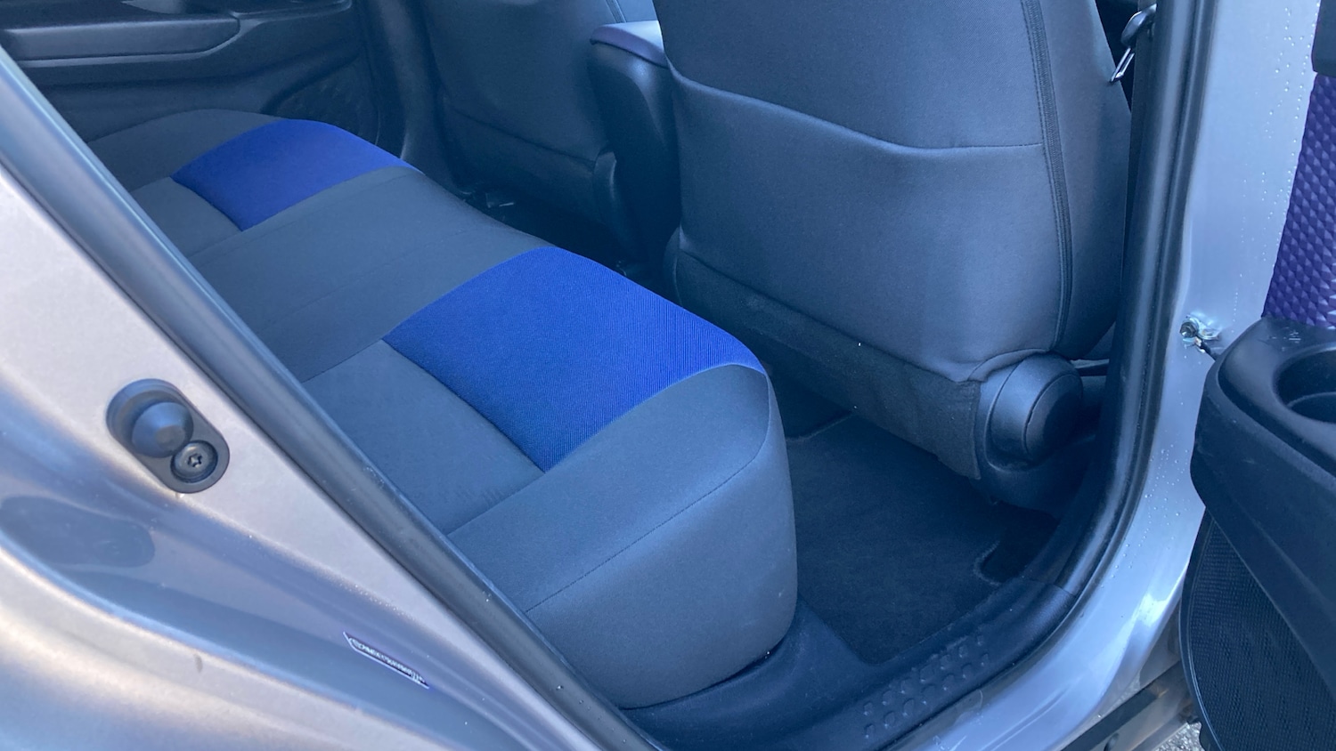 Used Toyota C-HR 2017 for sale - 77618824: Photo 12