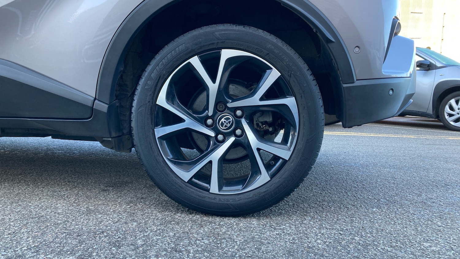 Used Toyota C-HR 2017 for sale - 77618824: Photo 18