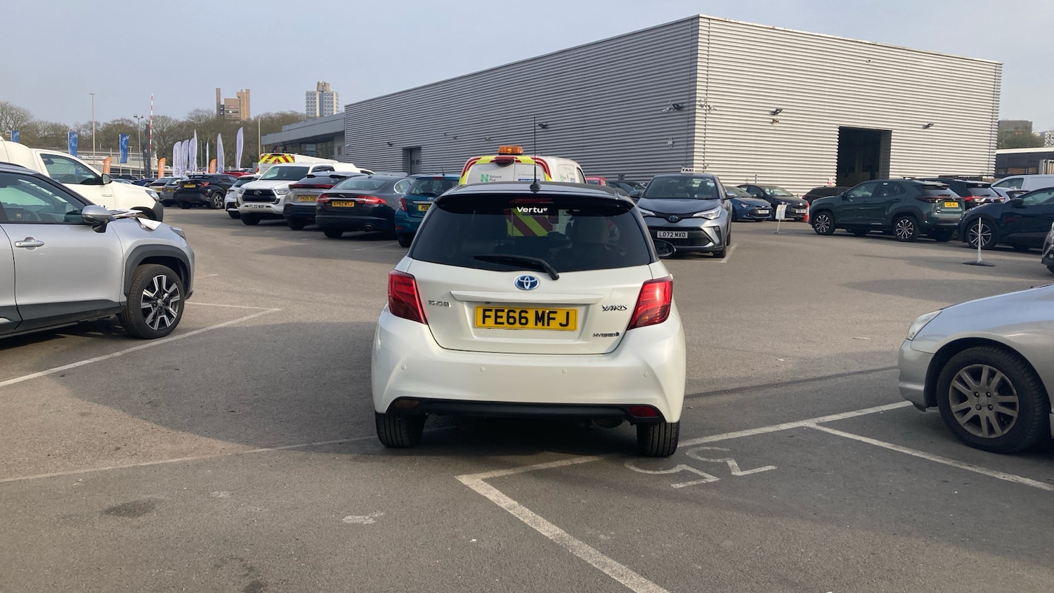 Used Toyota Yaris 2016 for sale - 77983571: Photo 19