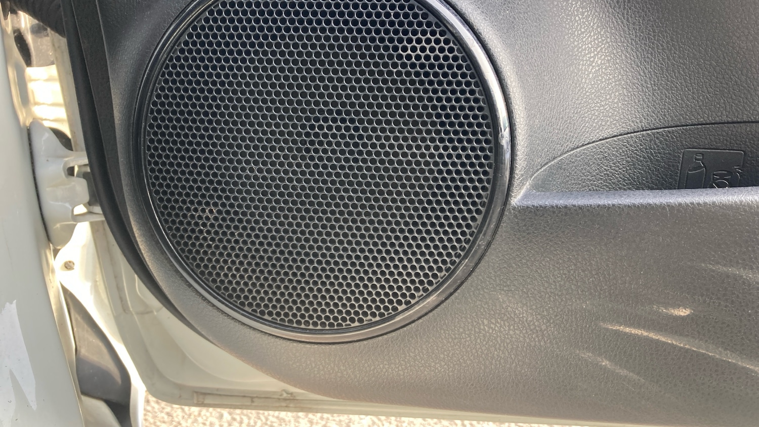 Used Toyota Yaris 2016 for sale - 77983571: Photo 31