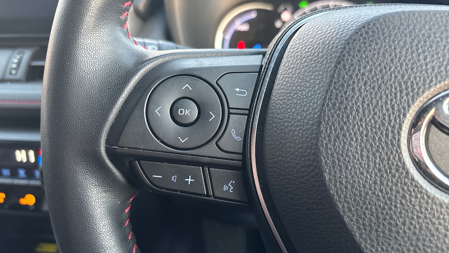 Used Toyota RAV4 2022 for sale - 77687883: Photo 33