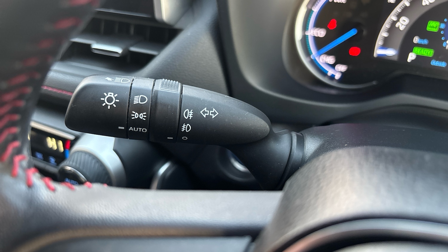 Used Toyota RAV4 2022 for sale - 77687883: Photo 35