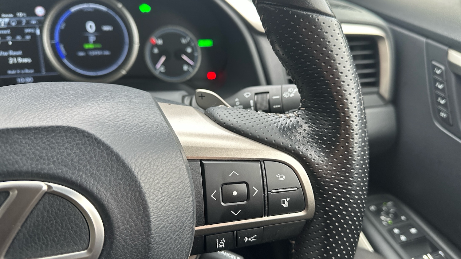 Used Lexus RX 2022 for sale - 77983876: Photo 26