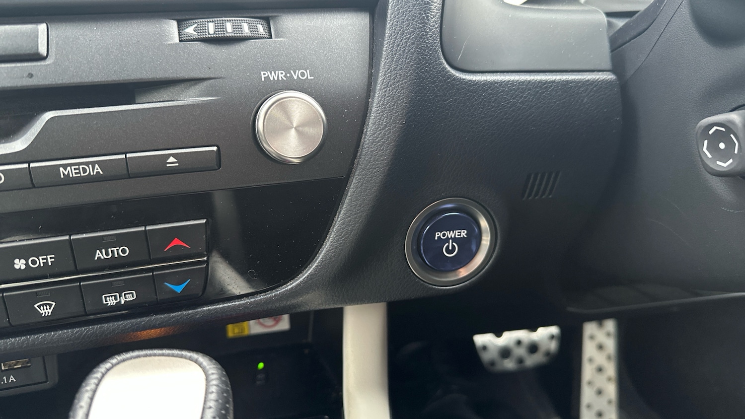 Used Lexus RX 2022 for sale - 77983876: Photo 29