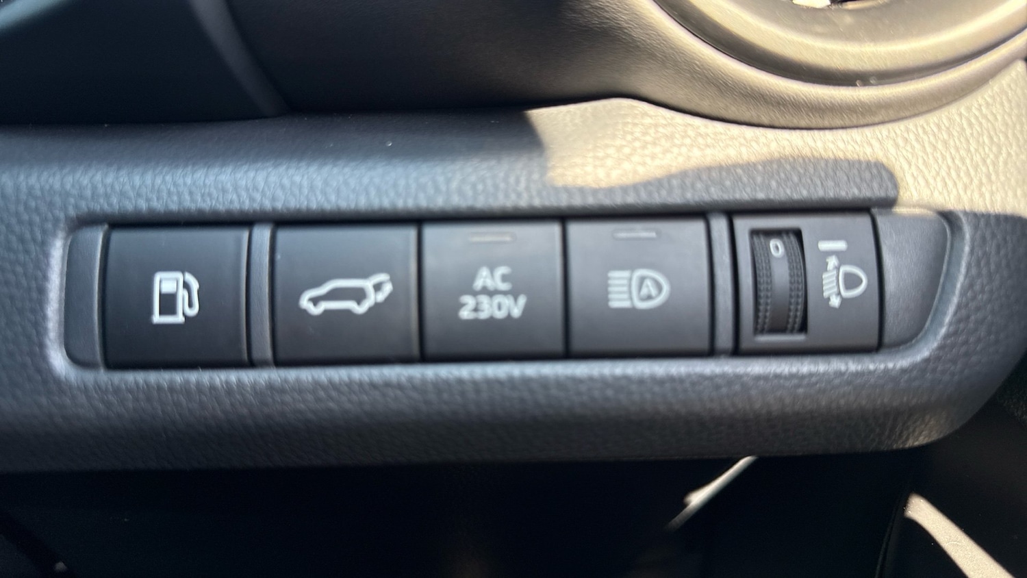 Vehicle 27