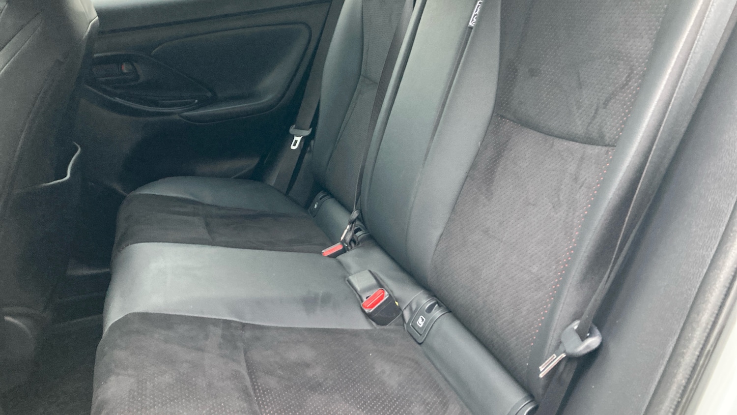 Used Toyota Yaris Cross 2023 for sale - 77311296: Photo 21