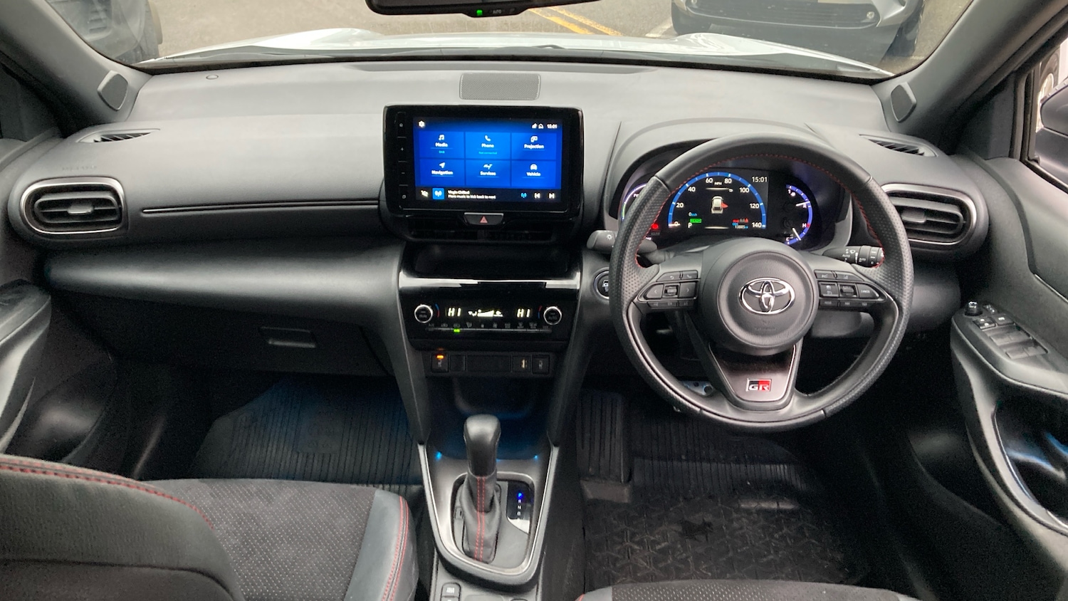 Used Toyota Yaris Cross 2023 for sale - 77311296: Photo 5