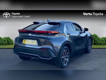 Used Toyota C-HR 2024 for sale - 77061335: Photo