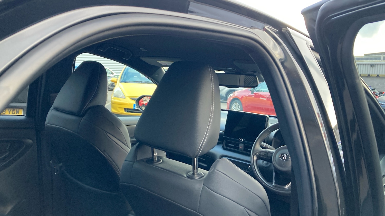 Used Toyota Yaris 2025 for sale - 76979723: Photo 20