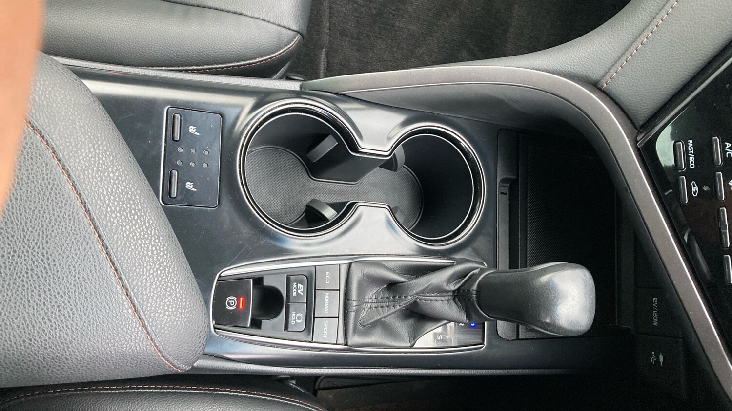 Used Toyota Camry 2019 for sale - 78149851: Photo 38