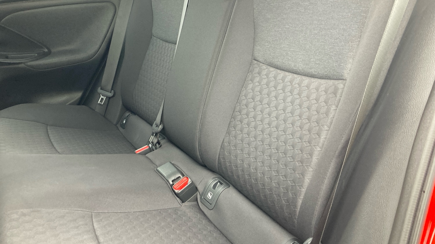 Used Toyota Yaris 2022 for sale - 76104605: Photo 20