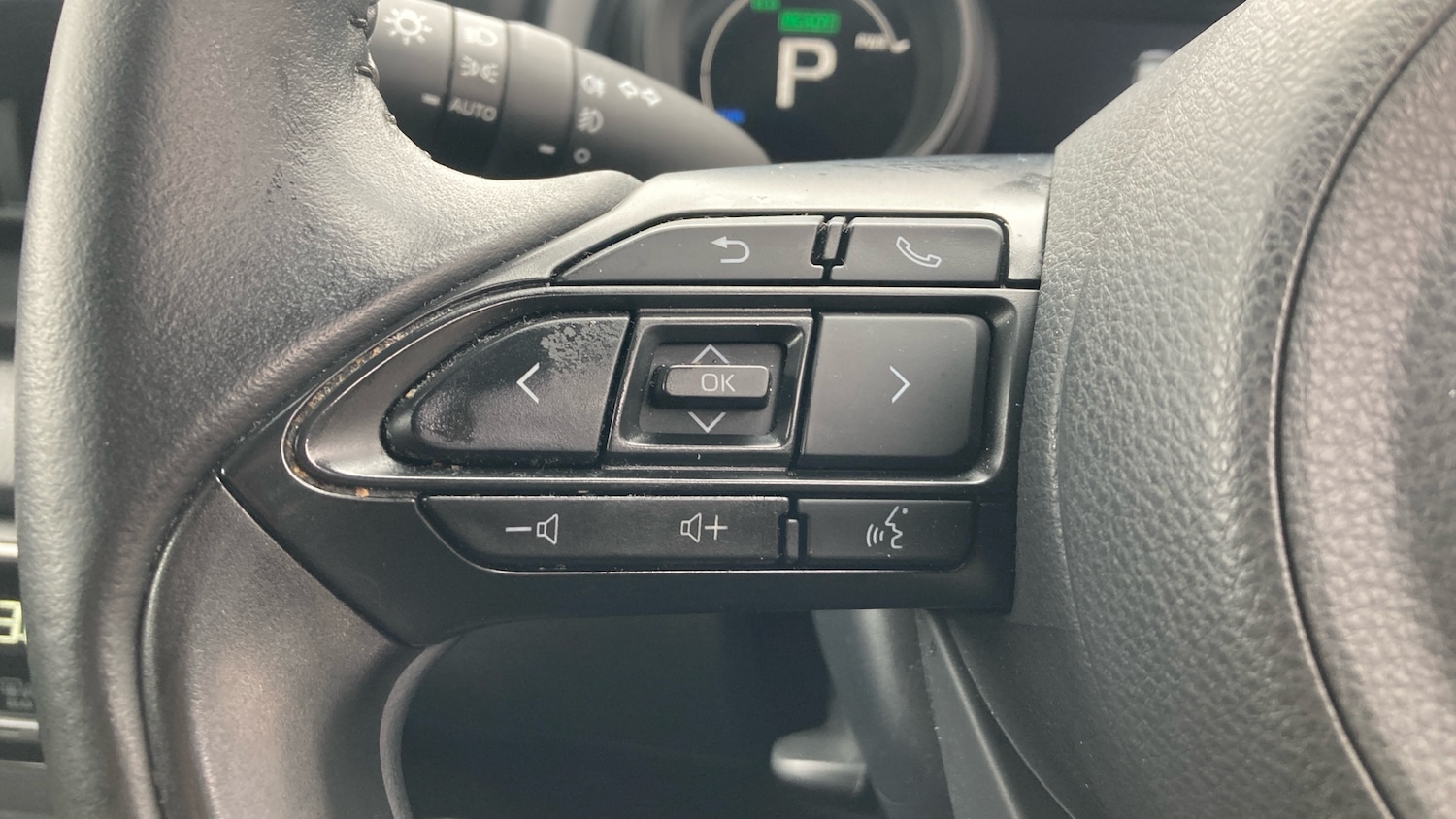 Used Toyota Yaris 2022 for sale - 76104605: Photo 35