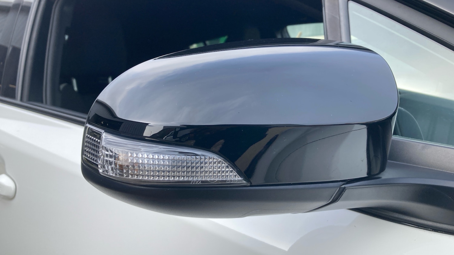 Used Toyota C-HR 2023 for sale - 78081604: Photo 31