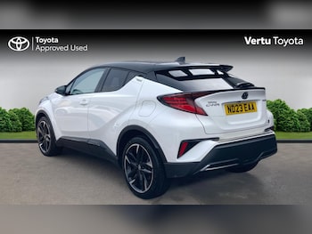 Used Toyota C-HR 2023 for sale - 78081604: Photo