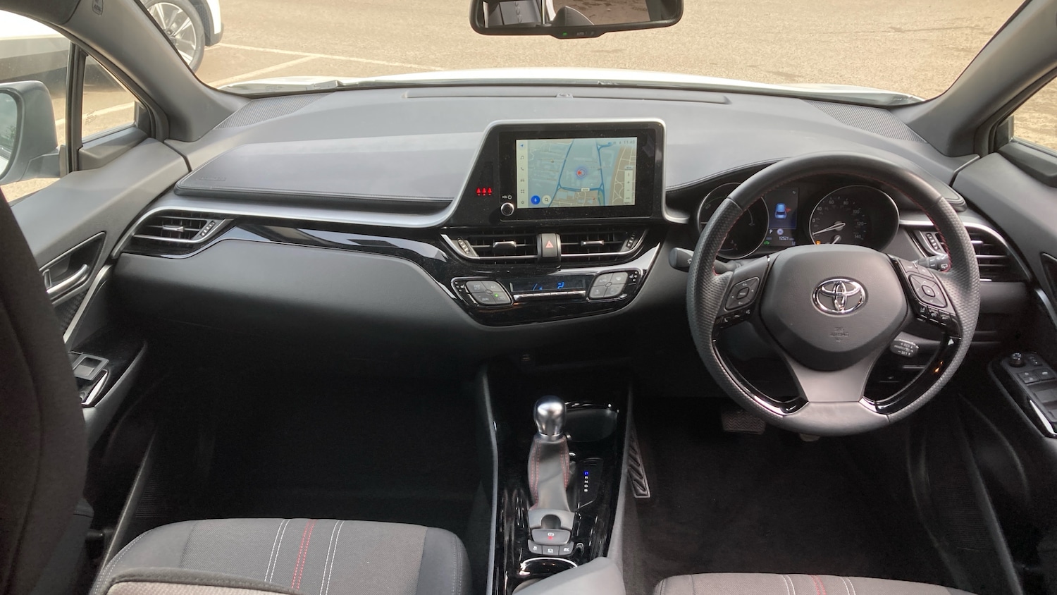 Used Toyota C-HR 2023 for sale - 78081604: Photo 5