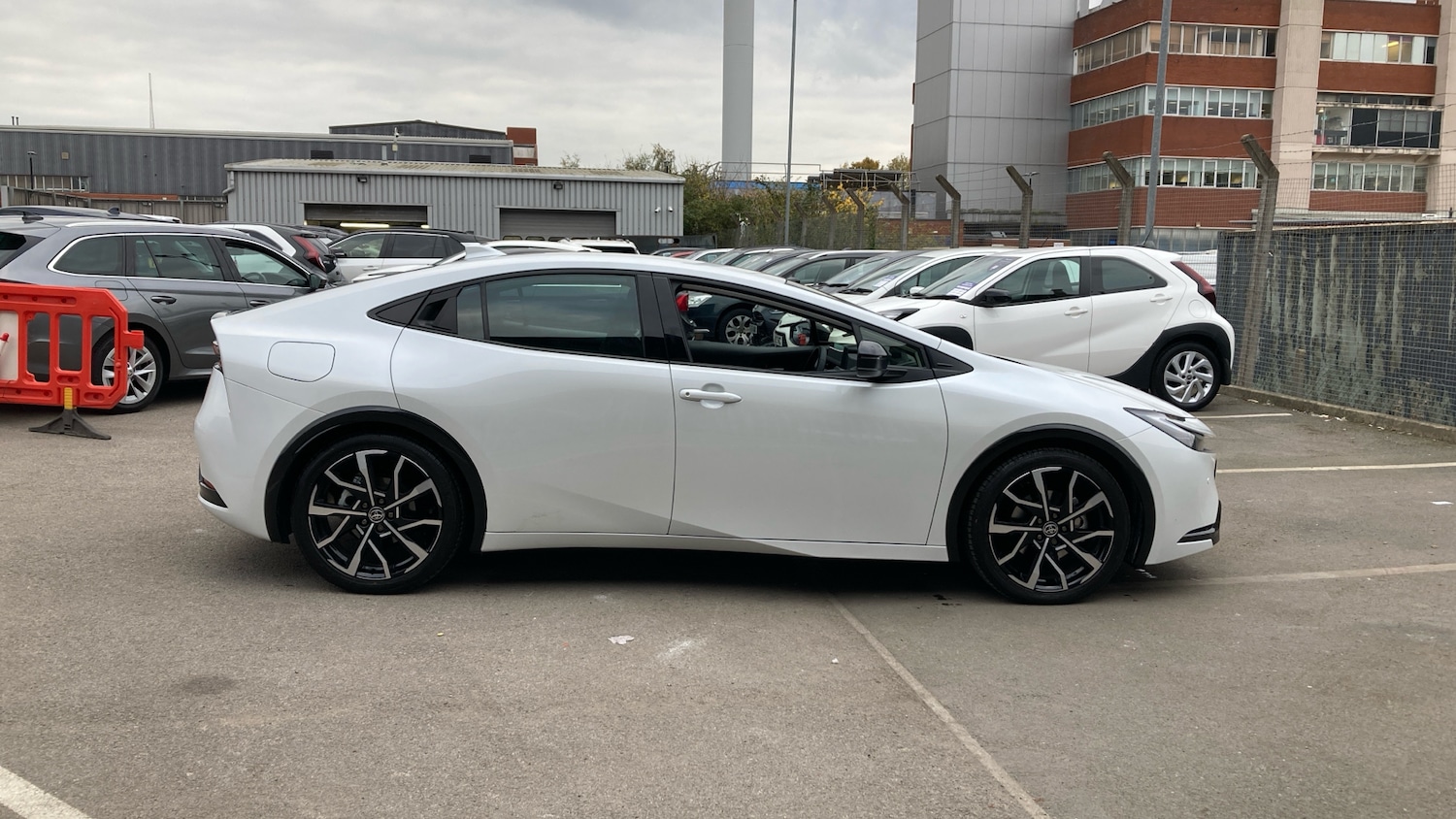 Used Toyota Prius 2025 for sale - 76464339: Photo 16