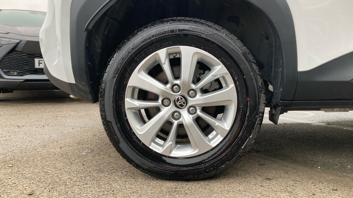 Used Toyota Yaris Cross 2024 for sale - 77592685: Photo 18