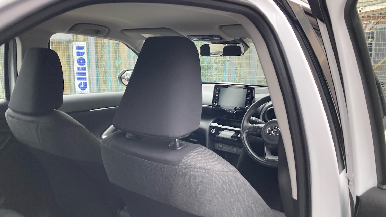 Used Toyota Yaris Cross 2024 for sale - 77592685: Photo 20