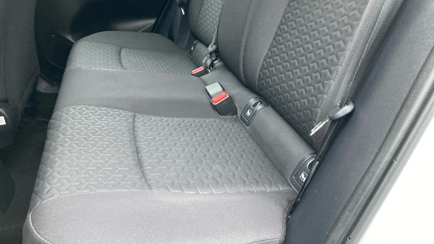 Used Toyota Yaris Cross 2024 for sale - 77592685: Photo 22