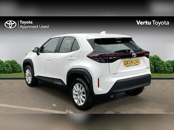 Used Toyota Yaris Cross 2024 for sale - 77592685: Photo