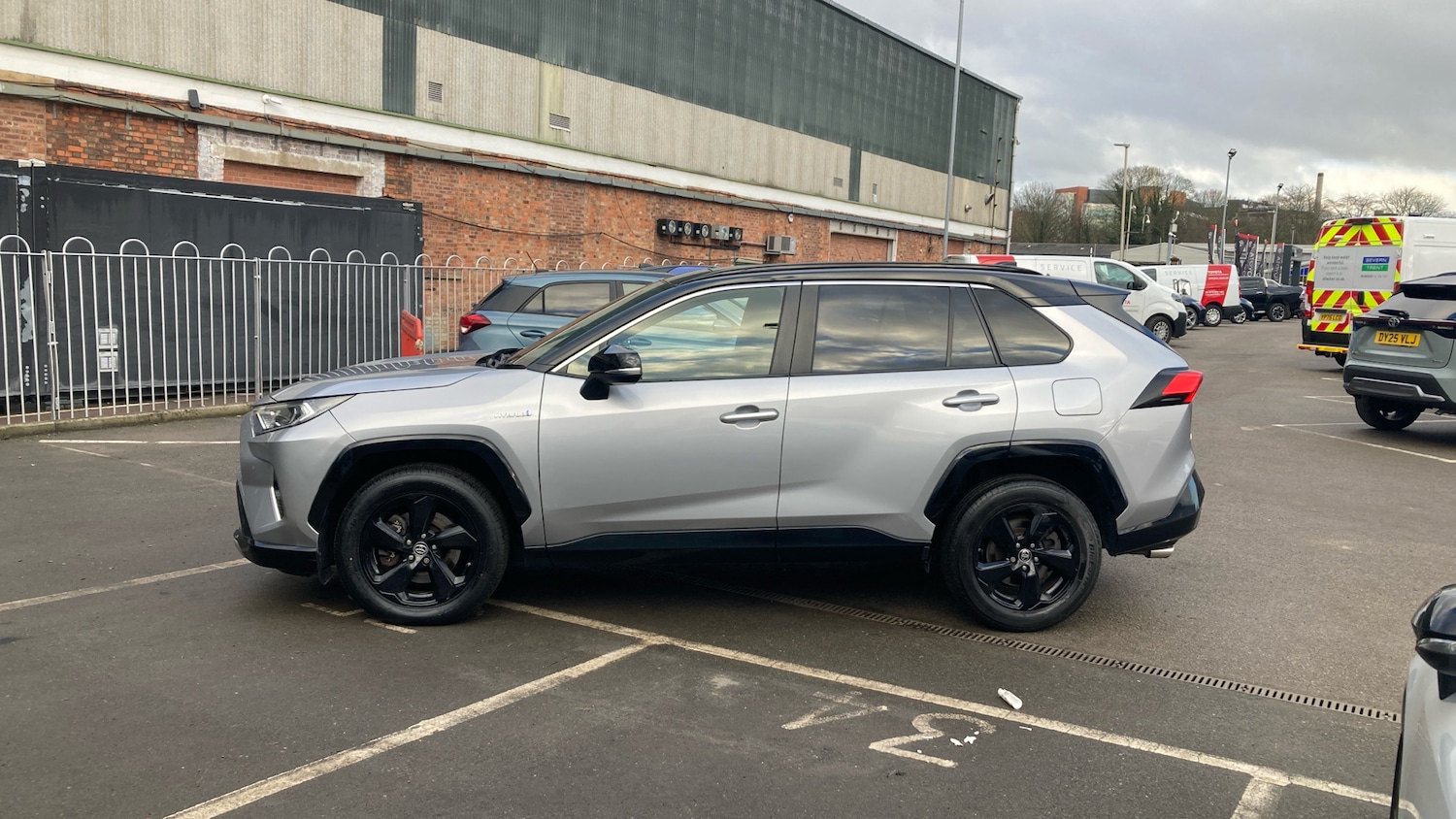 Used Toyota RAV4 2020 for sale - 77836774: Photo 17