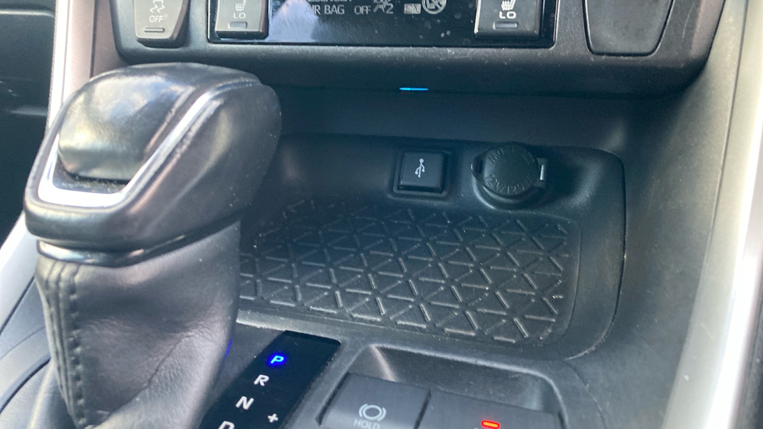 Used Toyota RAV4 2020 for sale - 77836774: Photo 42