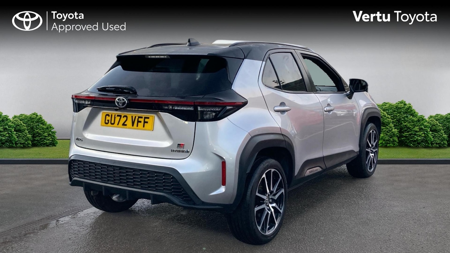 Used Toyota Yaris Cross 2022 for sale - 76945315: Photo 2