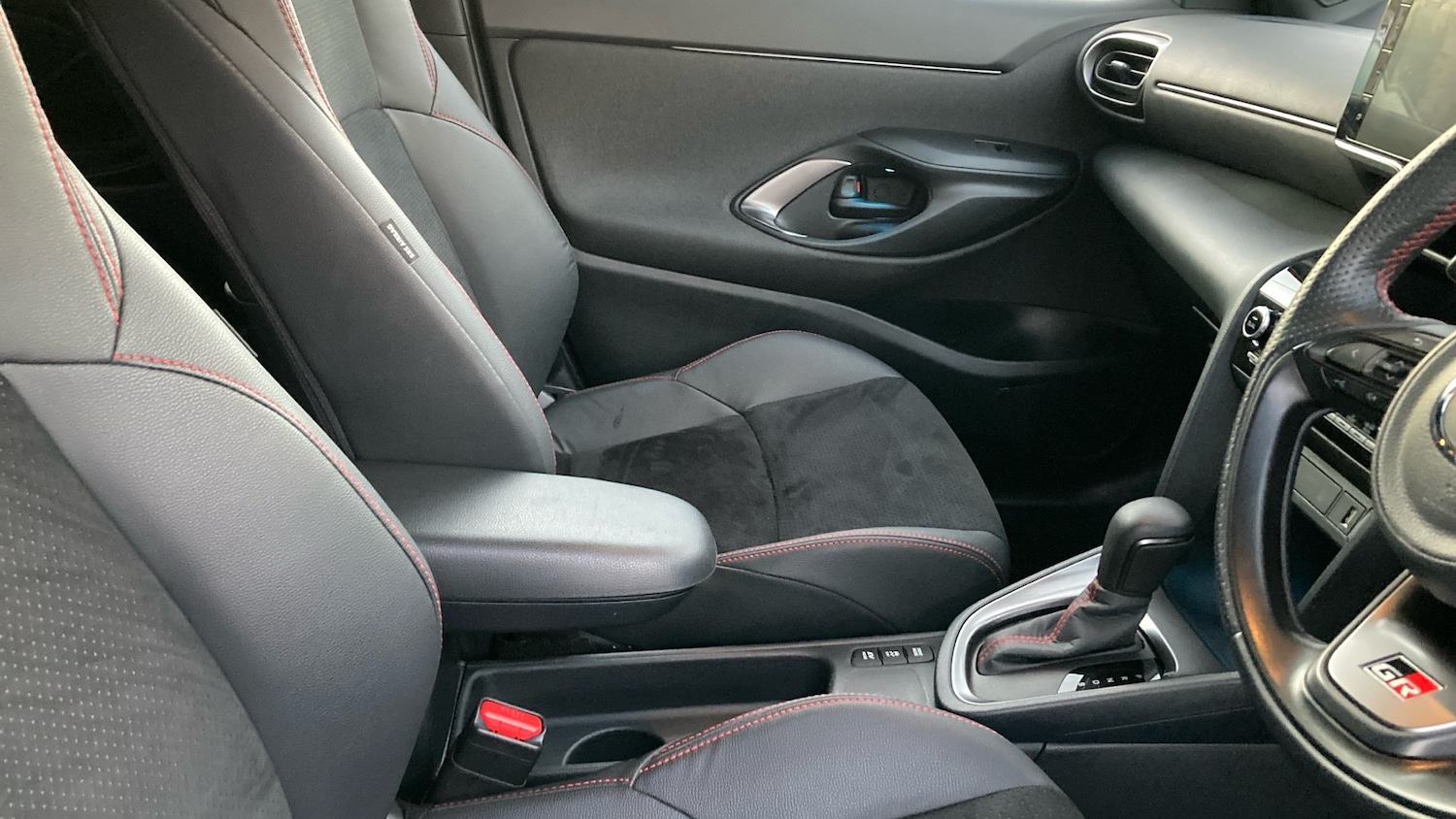 Used Toyota Yaris Cross 2022 for sale - 76945315: Photo 34