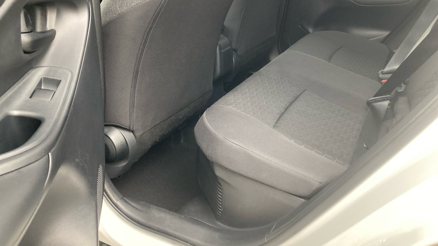 Used Toyota Yaris Cross 2022 for sale - 77033317: Photo 13